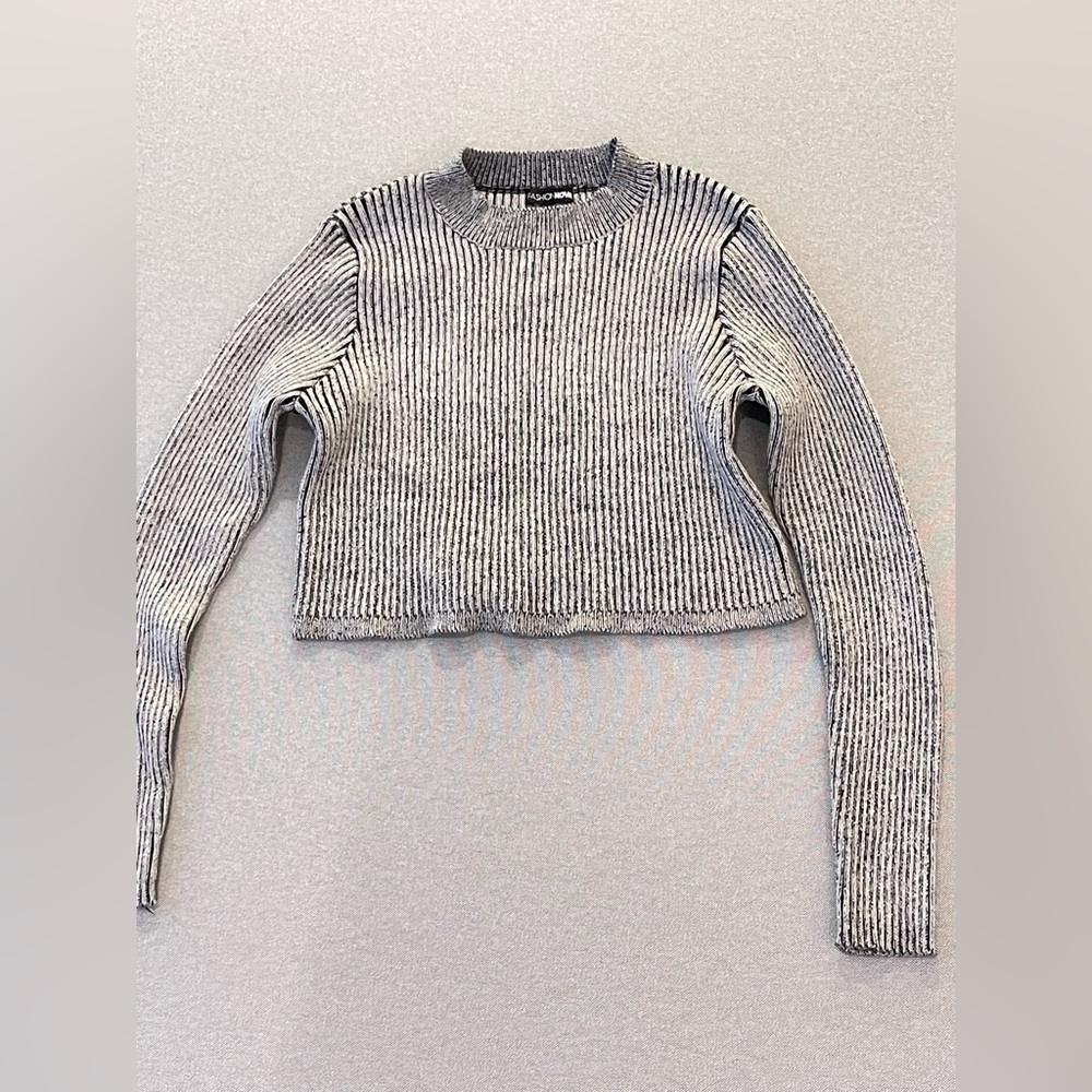 Fashion Nova Grey Ribbed Cropped‎ Sweater (Size 2XL)